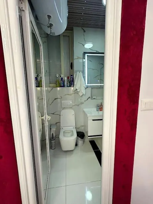 Апартаменты Studio Near Tirana Airport 2- Self Check-In Free Parking Valias